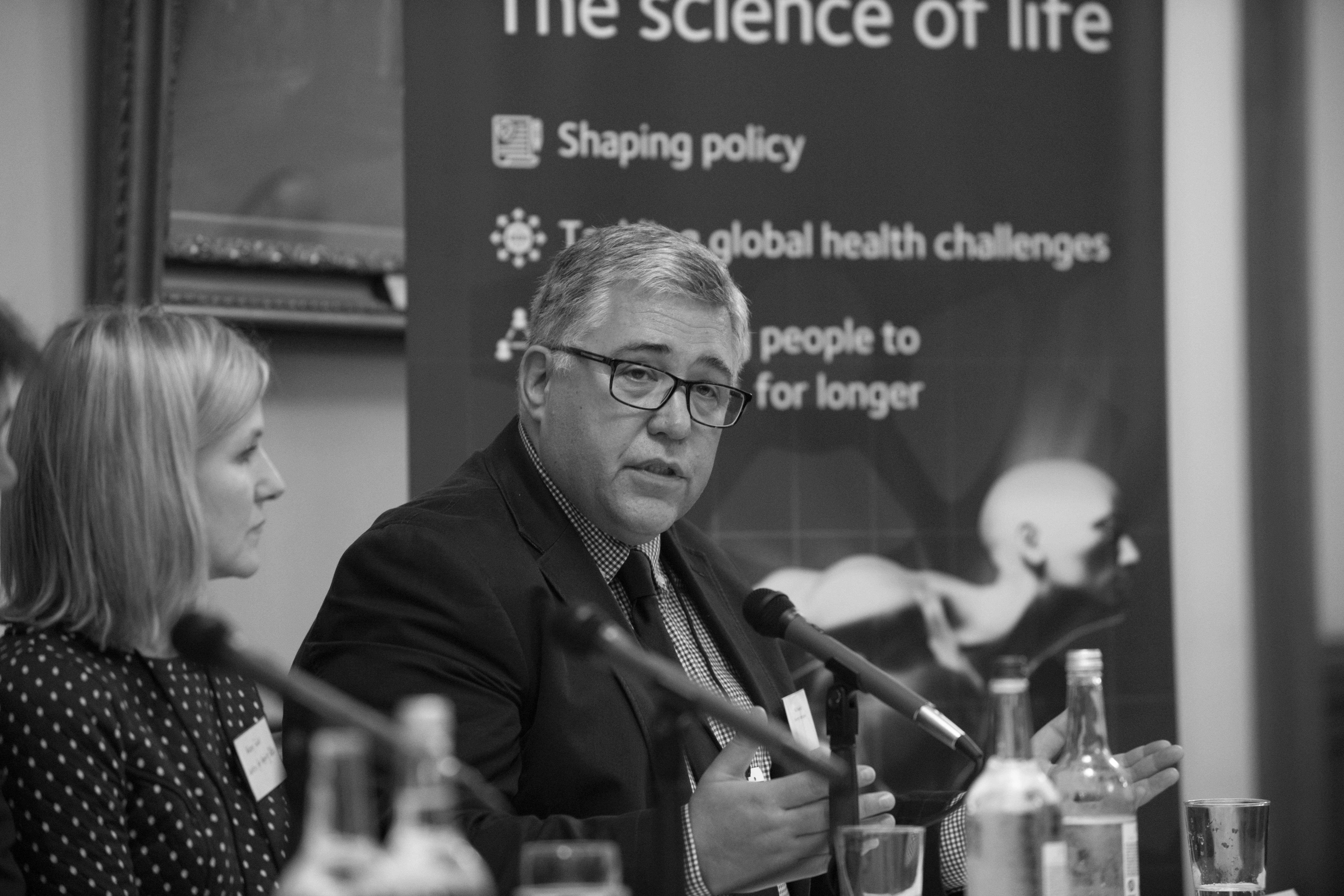 Read more about the article CMAR Co-Director Professor Paul Greenhaff chaired the Growing Older, Better Expert Group which produced a new report published by The Physiological Society, and launched at Westminster, on Tuesday 15 October 2019